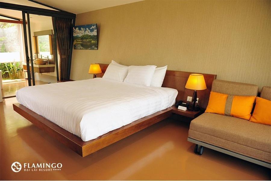 האנוי Flamingos Dai Lai Resort - Villa Tu Nhan Co Bbq מראה חיצוני תמונה